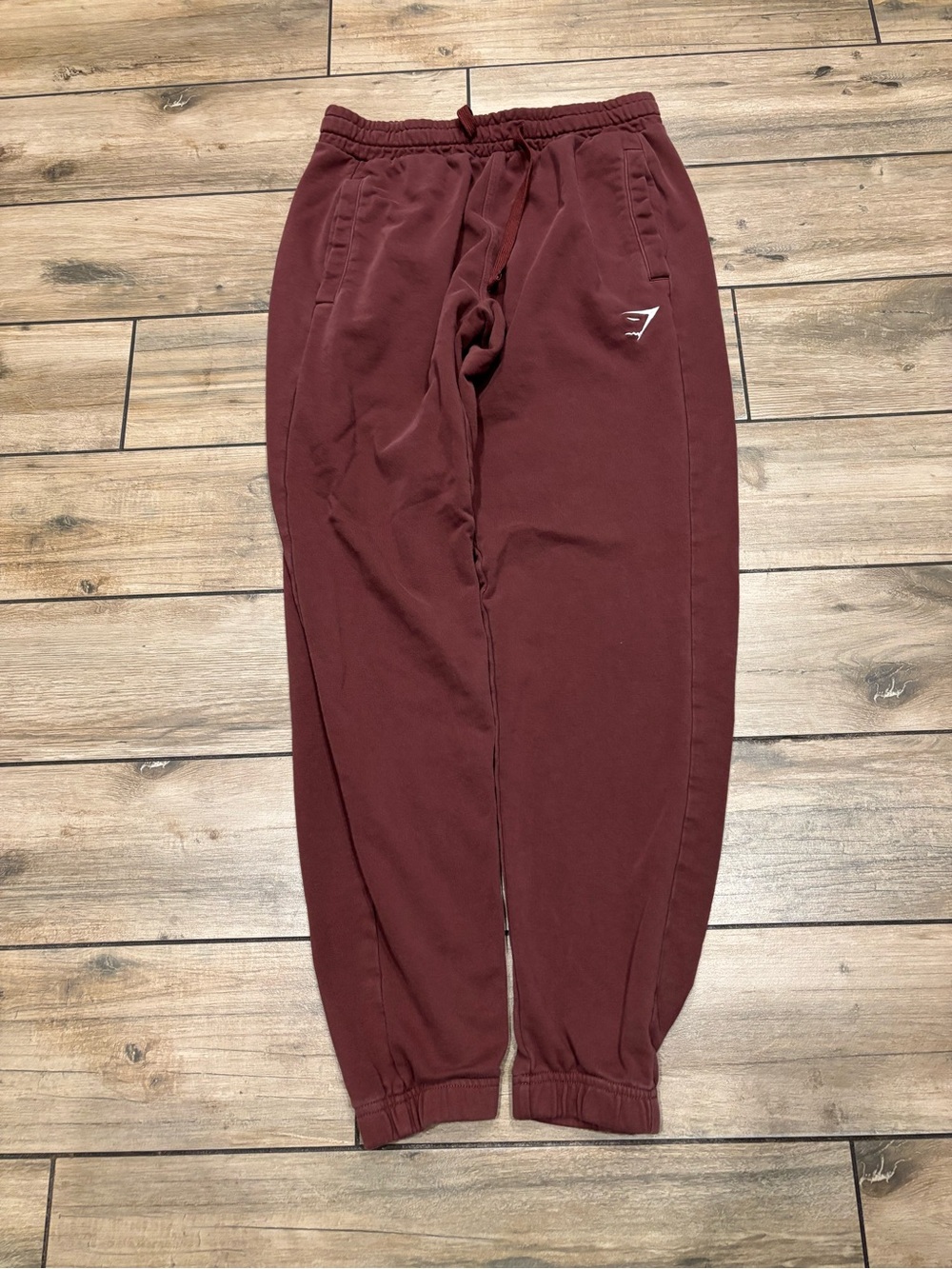Gymshark Maroon Brown Fleece Athletic Joggers Sweatpants Medium 30 inch inseam